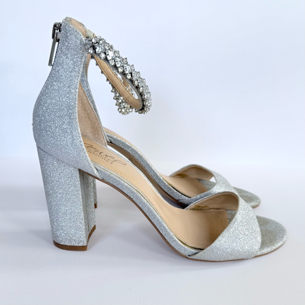 Jewel Badgley Mischka Louise Silver Rhinestone Embellished Evening Sandal Heel 8